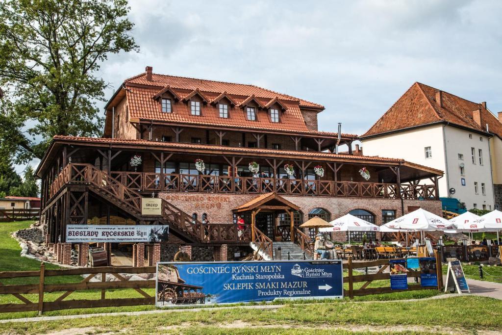 Gosciniec Rynski Mlyn Ryn  Exteriör bild