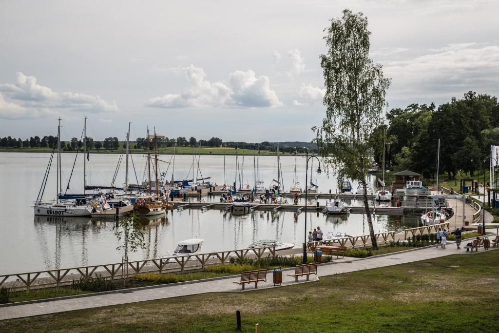 Gosciniec Rynski Mlyn Ryn  Exteriör bild